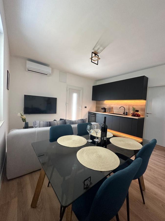 Apartment Tina Zadar Exterior photo